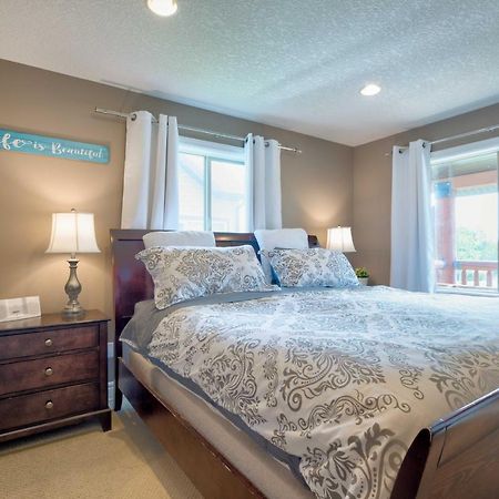 Whispering Pines Cabin With Pool, Lake And Golf Access! Vila Pine Lake Exterior foto