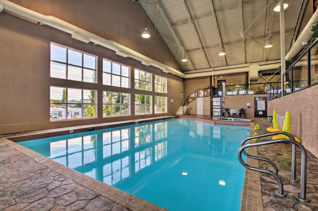 Whispering Pines Cabin With Pool, Lake And Golf Access! Vila Pine Lake Exterior foto