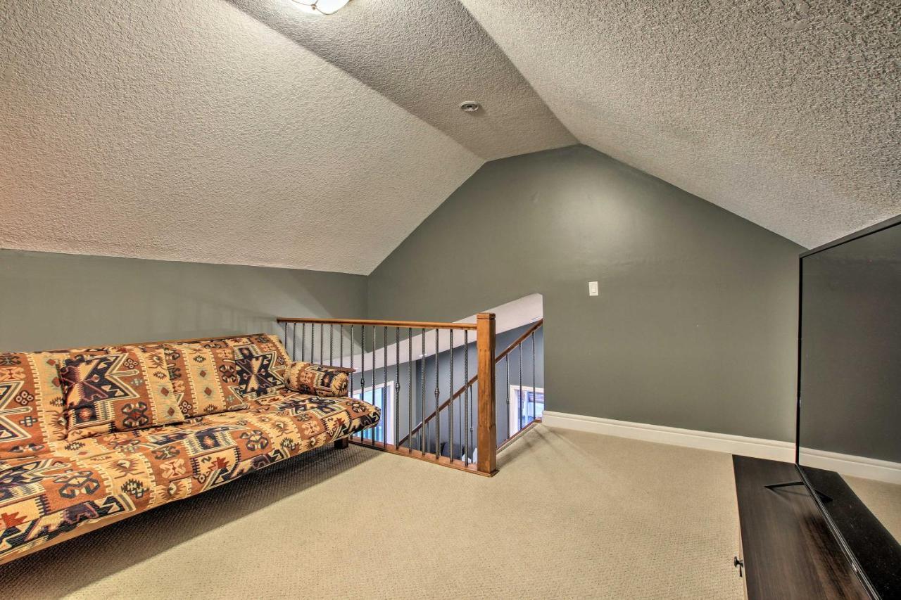 Whispering Pines Cabin With Pool, Lake And Golf Access! Vila Pine Lake Exterior foto